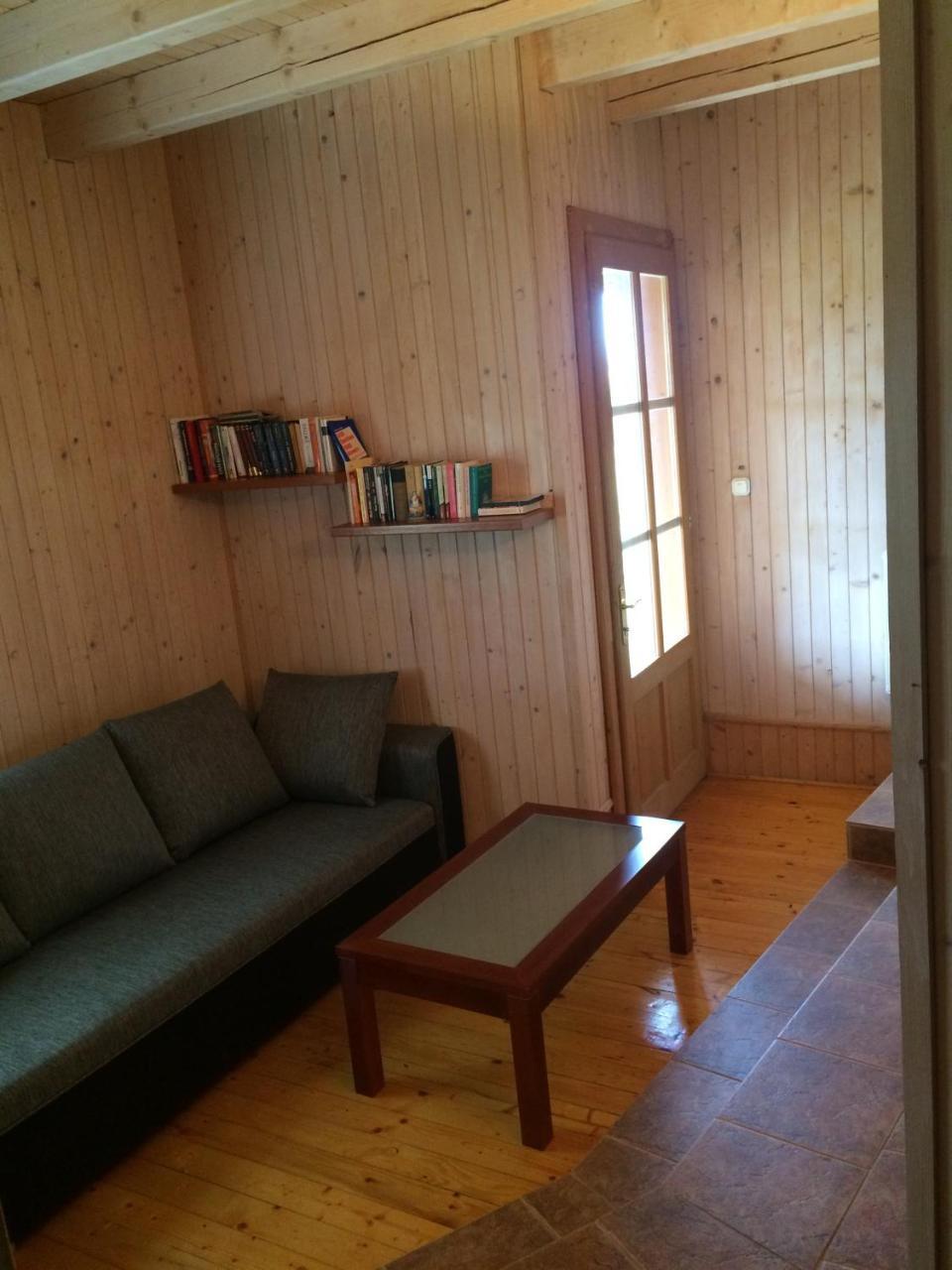 Mezesfeszer Apartman Cserkút Quarto foto